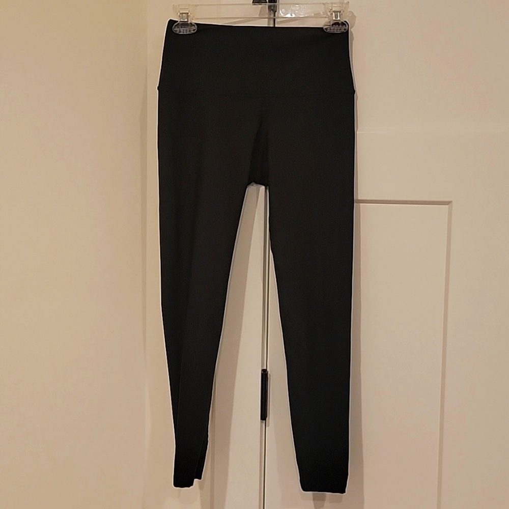 One size fits xs/s/m leggings